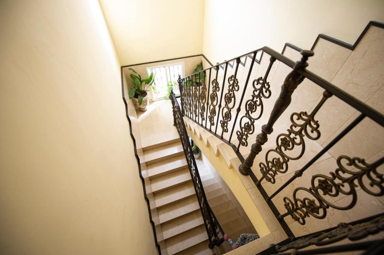 Hostal Paquita Мадрид Экстерьер фото